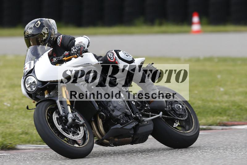 /Archiv-2025/09 22.04.2025 Cornu Master School ADR/rot-rouge/31